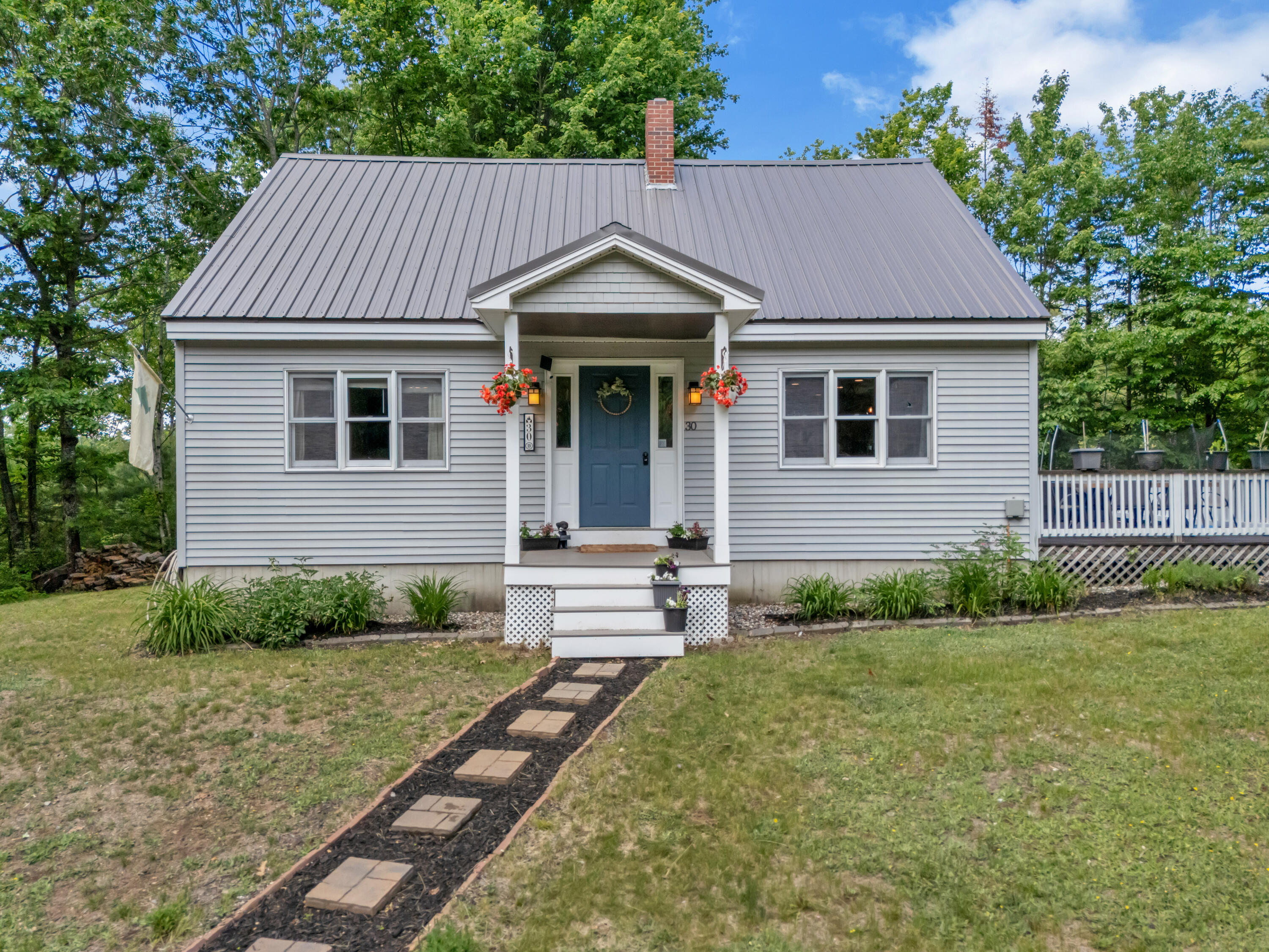 30 Reservoir Road Paris, ME 04281 - Photo 1 of 46