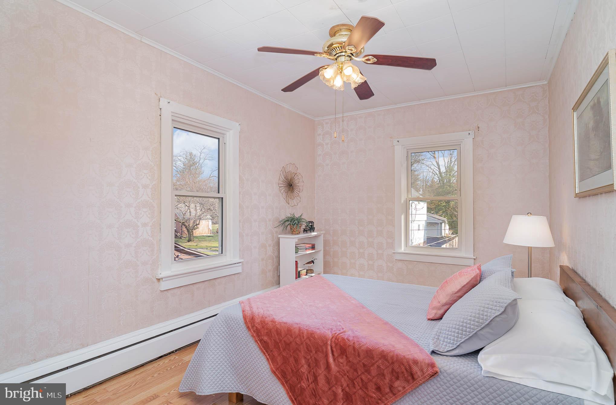 35 West 4th Avenue Lititz, PA 17543 - Photo 18 of 55 a bedroom with a bed and a window