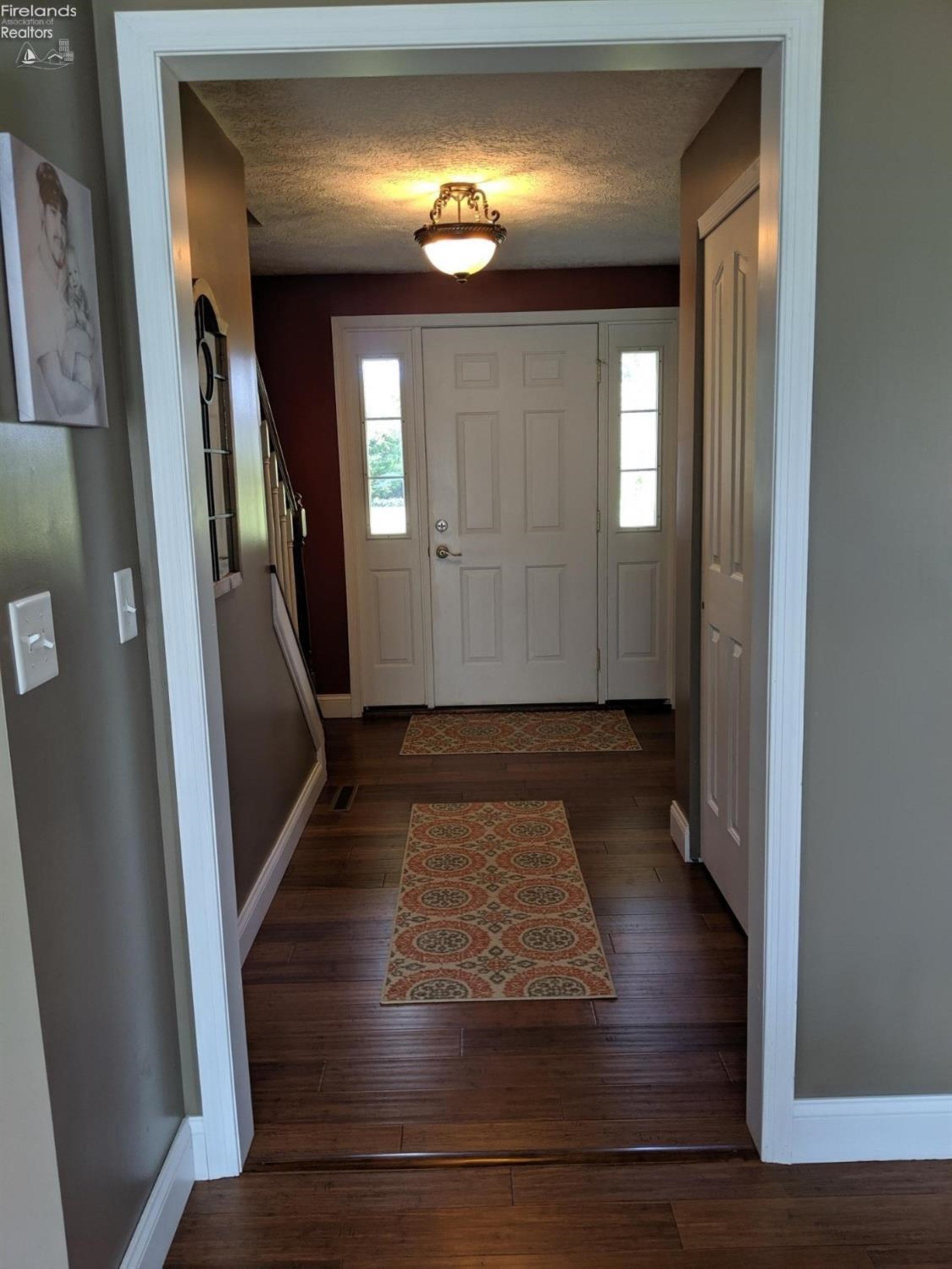 528 Hettle Road Willard, OH 44890 - Photo 4 of 23 Gallery Image 4