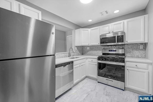131 Clinton Place, Unit 203 Hackensack, NJ 07601 - Photo 13 of 20