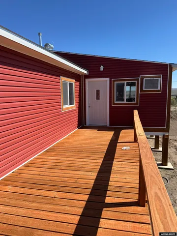 $225,000 | 2207 5th Street, Hanna, WY 82327