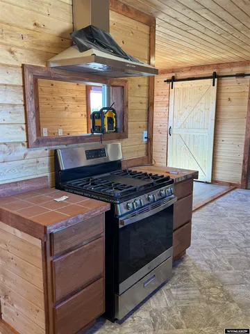 $225,000 | 2207 5th Street, Hanna, WY 82327