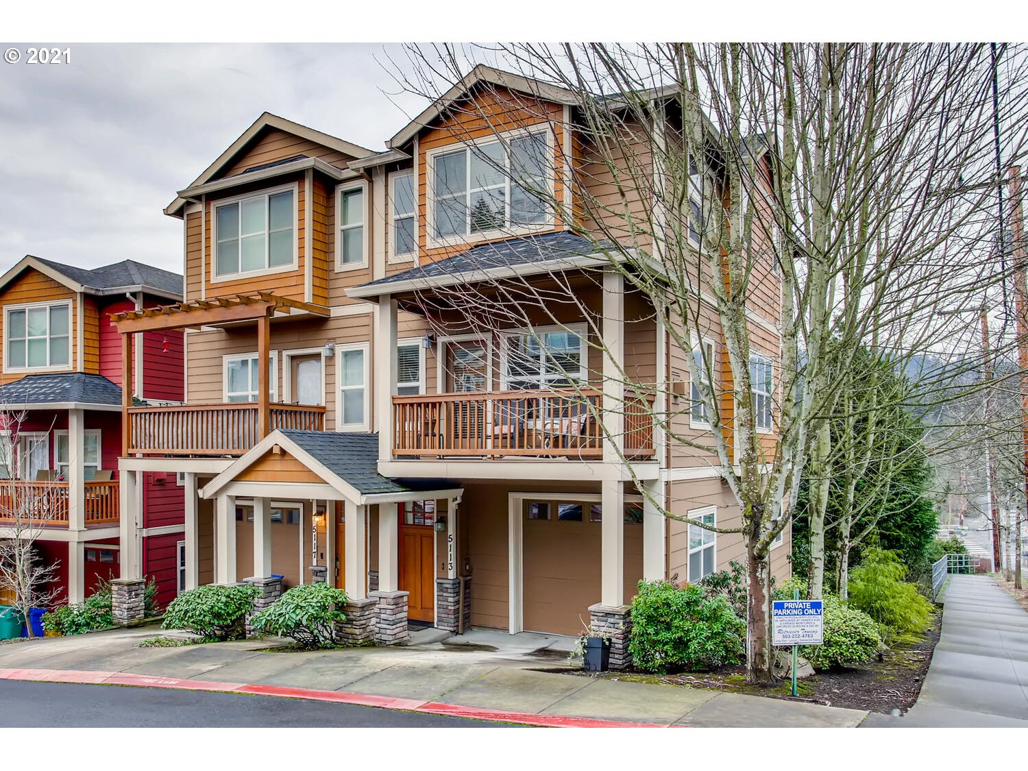 5113 Southwest Shattuck Road, Unit 20 Portland, OR 97221 - Photo 2 of 29 Gallery Image 2