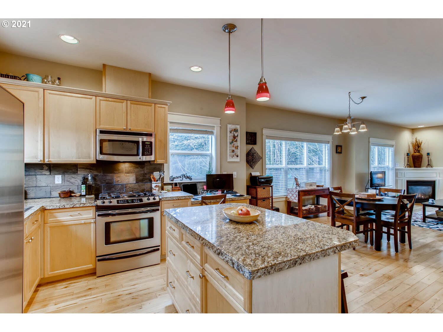 5113 Southwest Shattuck Road, Unit 20 Portland, OR 97221 - Photo 13 of 29 Gallery Image 13