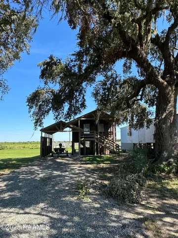 $200,000 | 24352 Front Ridge Road, Kaplan, LA 70548