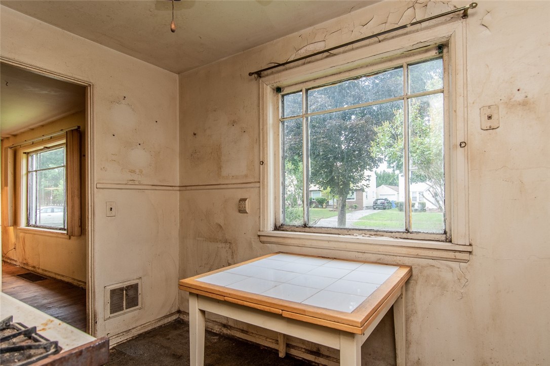 67 Redwood Road Rochester, NY 14615 - Photo 14 of 31