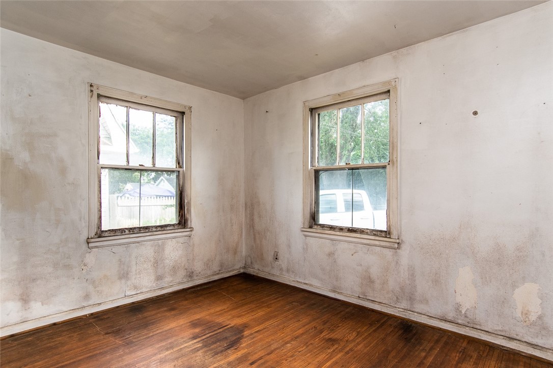 67 Redwood Road Rochester, NY 14615 - Photo 20 of 31