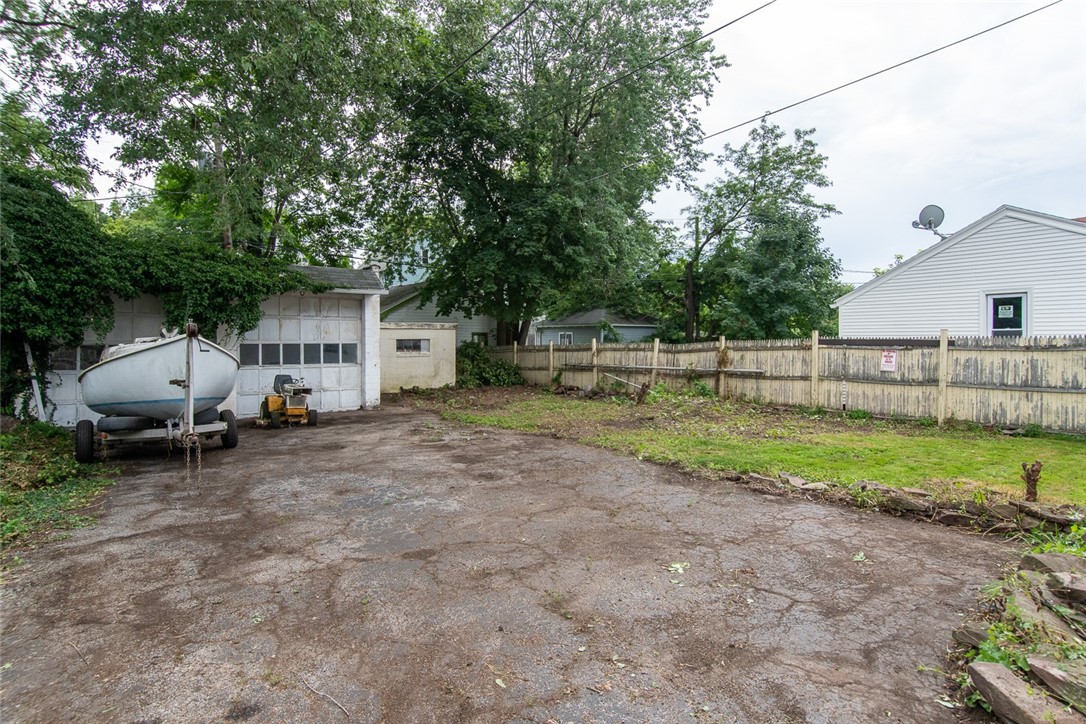 67 Redwood Road Rochester, NY 14615 - Photo 7 of 31