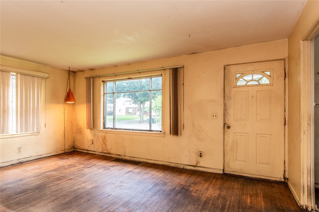 67 Redwood Road Rochester, NY 14615 - Photo 10 of 31