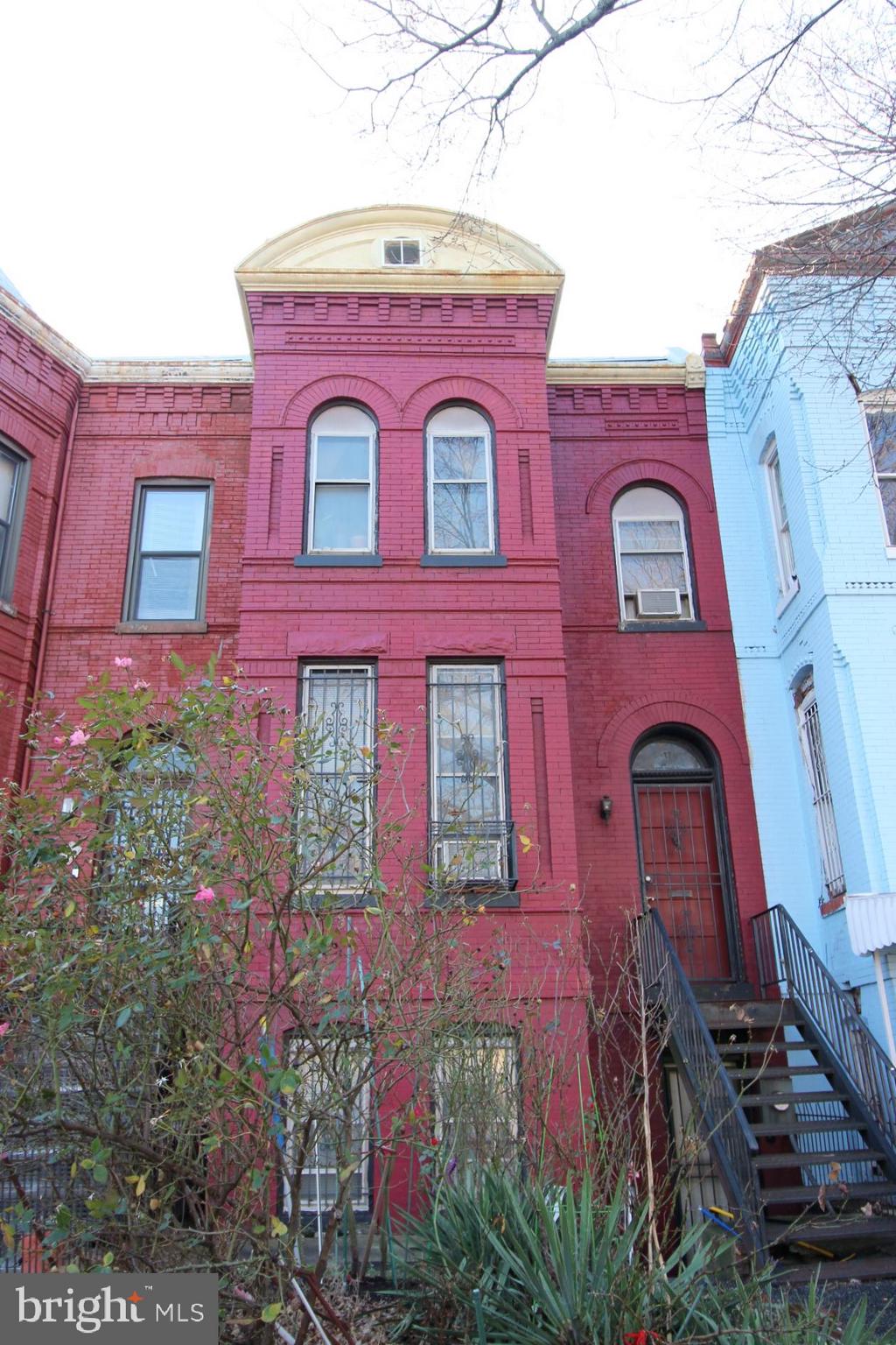 32 K Street Northwest Washington, DC 20001 - Photo 1 of 3