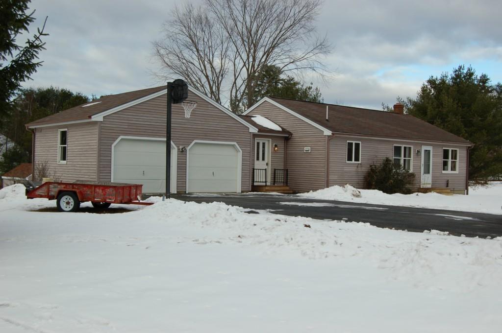 6 Canal Road Raymond, ME 04071 - Photo 2 of 15 Photo