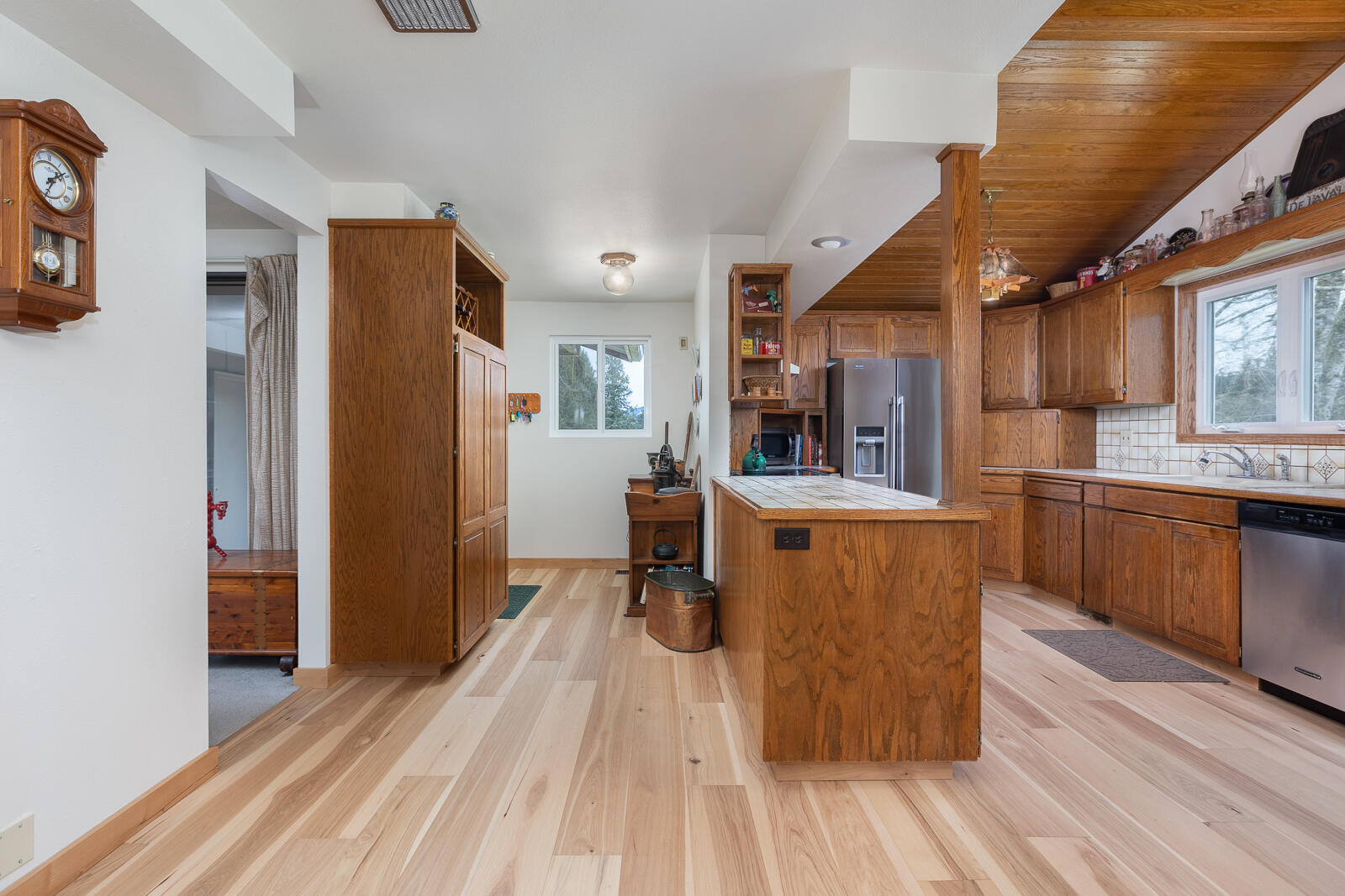 17775 Sandlake Road Cloverdale, OR 97112 - Photo 7 of 39 Kitchen