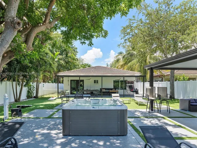 $1,099,000 | 11843 West Biscayne Canal Road, Miami, FL 33161