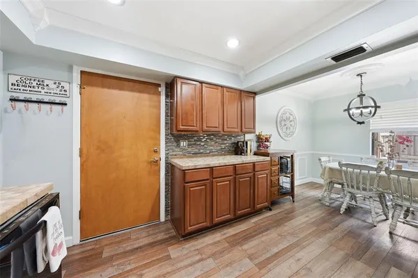 $360,000 | 923 Park Drive, Tavares, FL 32778