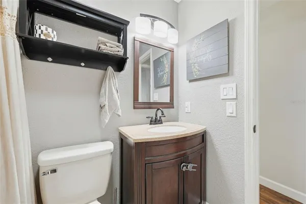 $360,000 | 923 Park Drive, Tavares, FL 32778