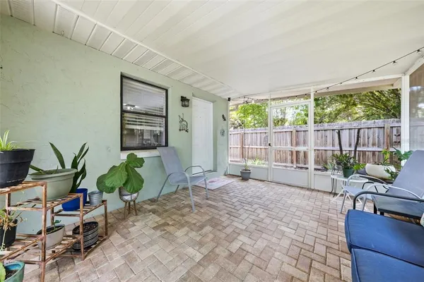 $360,000 | 923 Park Drive, Tavares, FL 32778