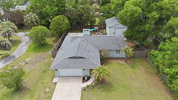 $360,000 | 923 Park Drive, Tavares, FL 32778