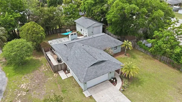 $360,000 | 923 Park Drive, Tavares, FL 32778