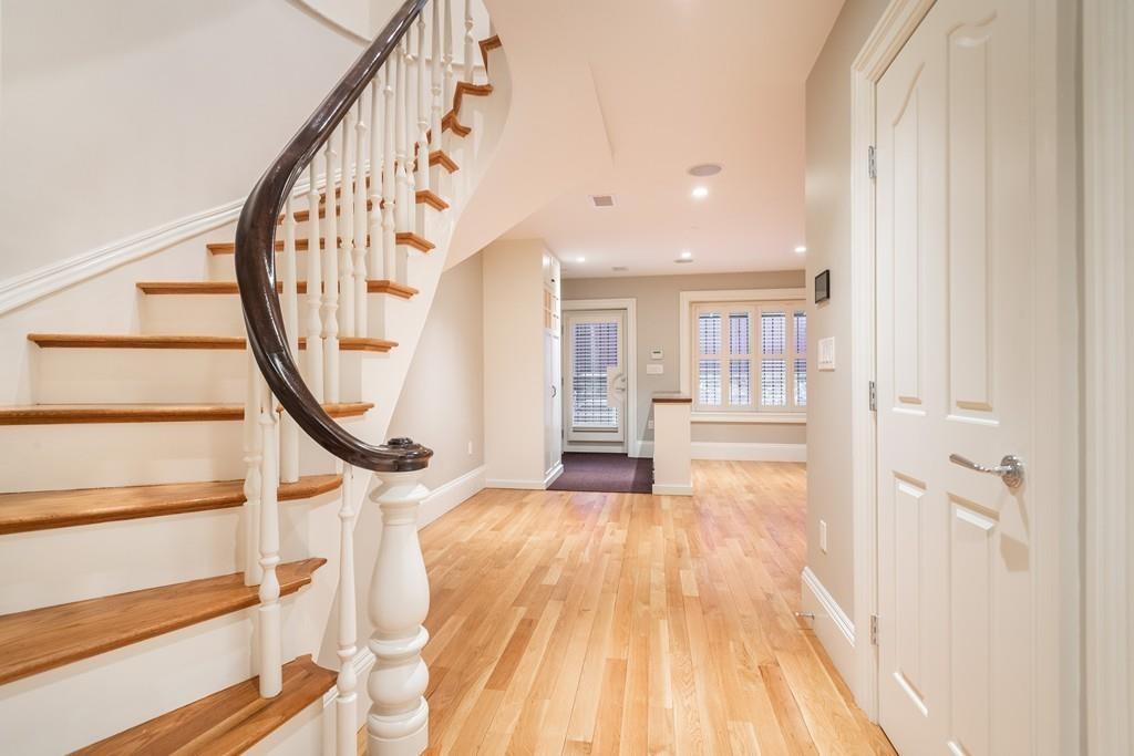10 Rutland Square Boston, MA 02118 - Photo 36 of 42 Gallery Image 36