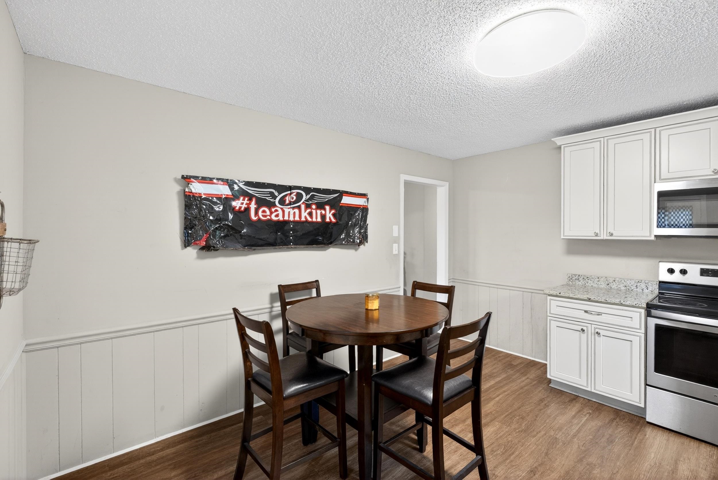 190 Goodjoin Road Campobello, SC 29322 - Photo 10 of 26