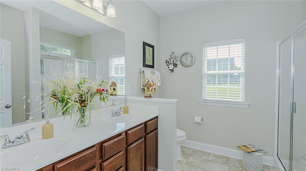 605 Compton Court Graham, NC 27253 - Photo 11 of 46 Gallery Image 11