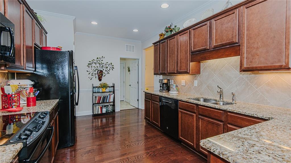 605 Compton Court Graham, NC 27253 - Photo 26 of 46 Gallery Image 26