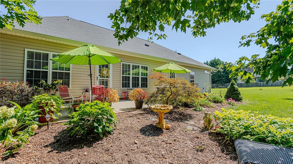 605 Compton Court Graham, NC 27253 - Photo 33 of 46 Gallery Image 33