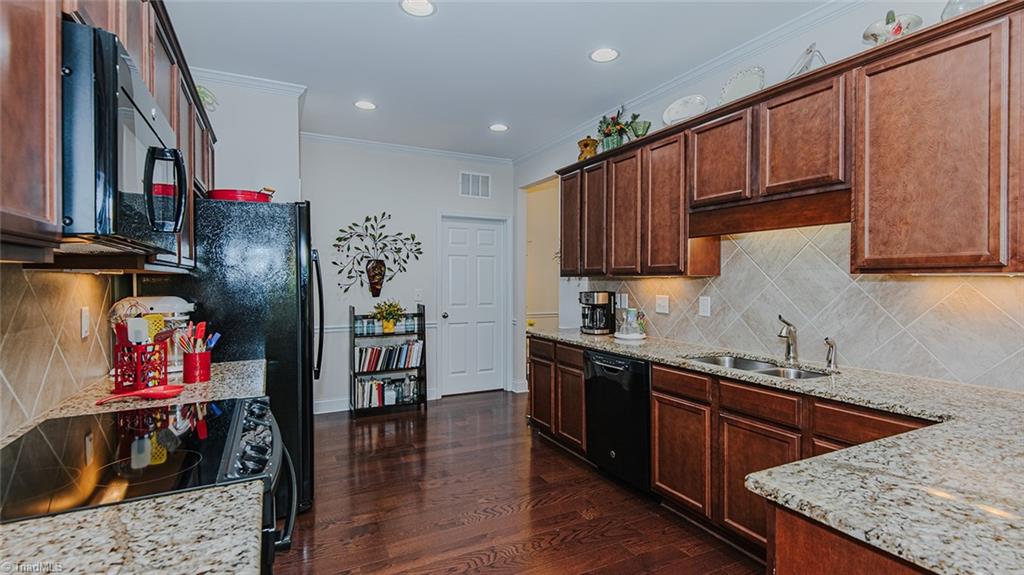 605 Compton Court Graham, NC 27253 - Photo 41 of 46 Gallery Image 41