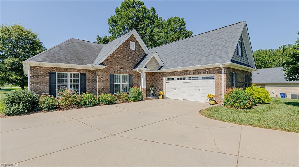 605 Compton Court Graham, NC 27253 - Photo 46 of 46 Gallery Image 46