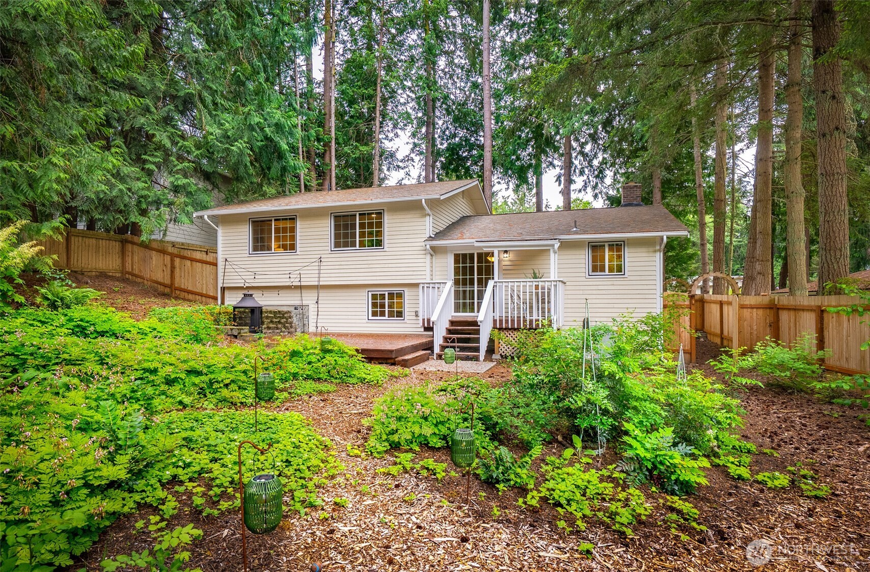 2873 Hi Crest Road Langley, WA 98260 - Photo 18 of 27