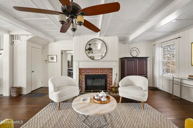 $1,395,000 | 20 Sheffield-Egremont Road, Great Barrington, MA 01230