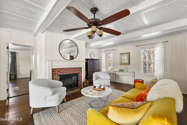 $1,395,000 | 20 Sheffield-Egremont Road, Great Barrington, MA 01230