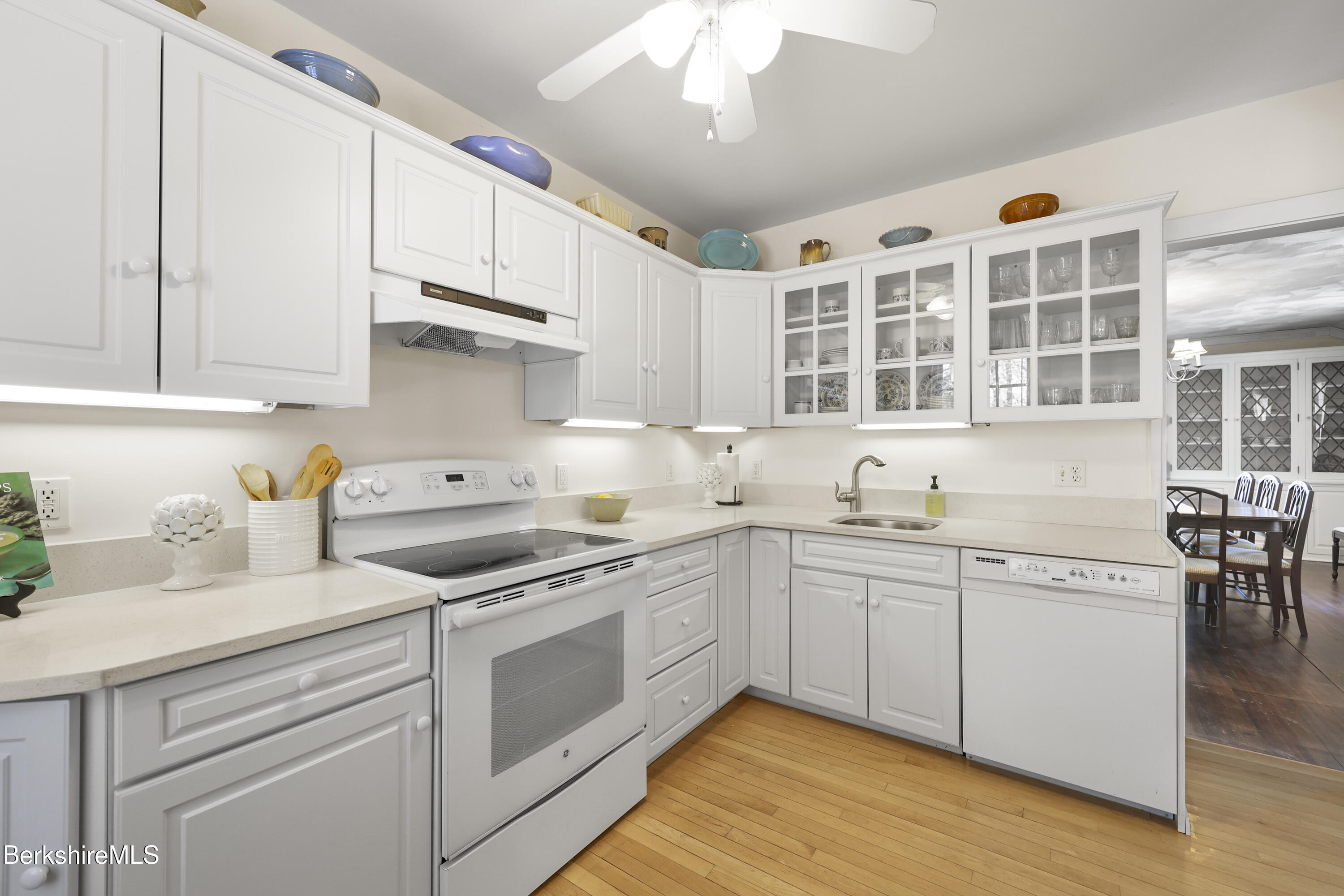 20 Sheffield-Egremont Road Great Barrington, MA 01230 - Photo 30 of 68 180 Kitchen