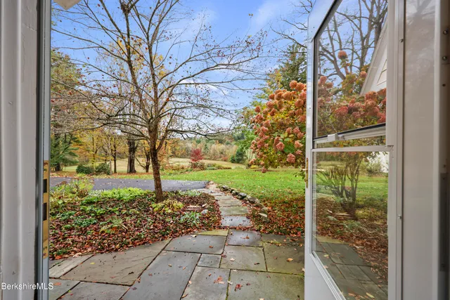 $1,395,000 | 20 Sheffield-Egremont Road, Great Barrington, MA 01230