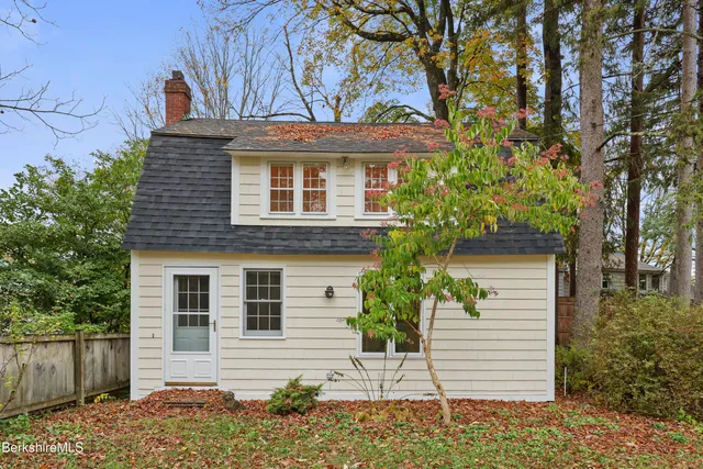 $1,395,000 | 20 Sheffield-Egremont Road, Great Barrington, MA 01230