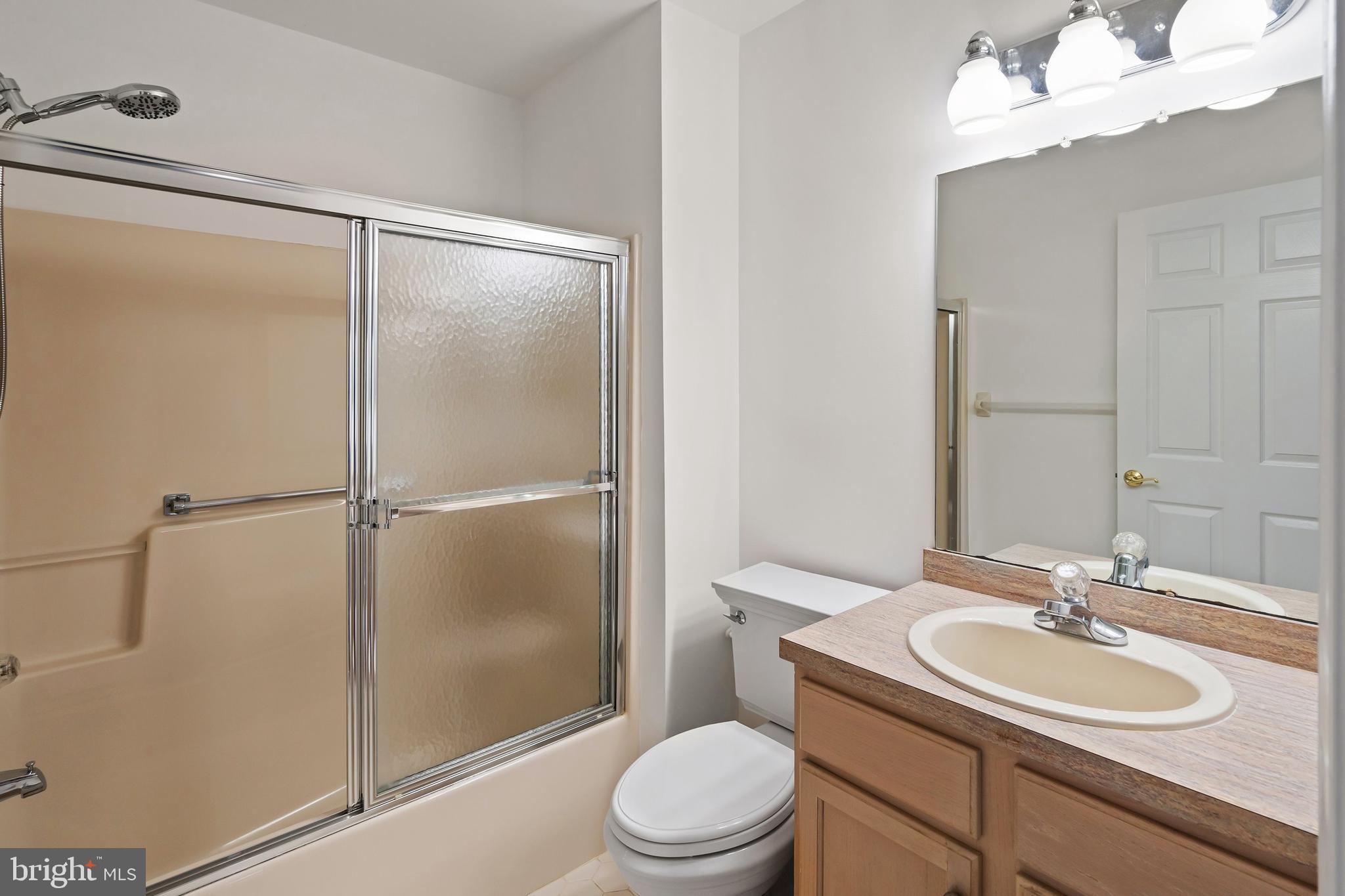 12 Rye Court Jackson, NJ 08527 - Photo 21 of 32 a bathroom with a sink toilet and shower