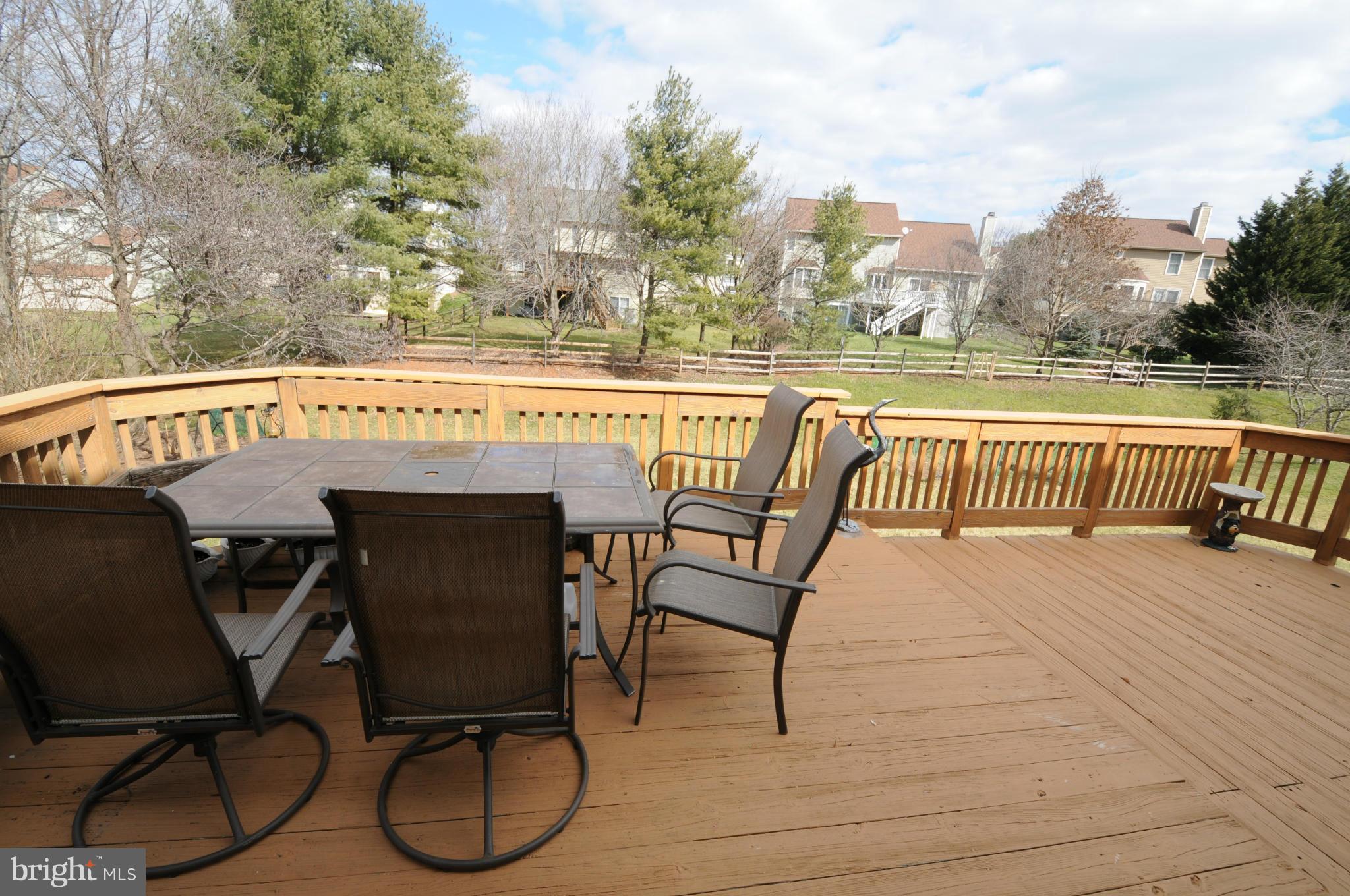 18909 Falling Star Road Germantown, MD 20874 - Photo 22 of 28 Exterior (General)