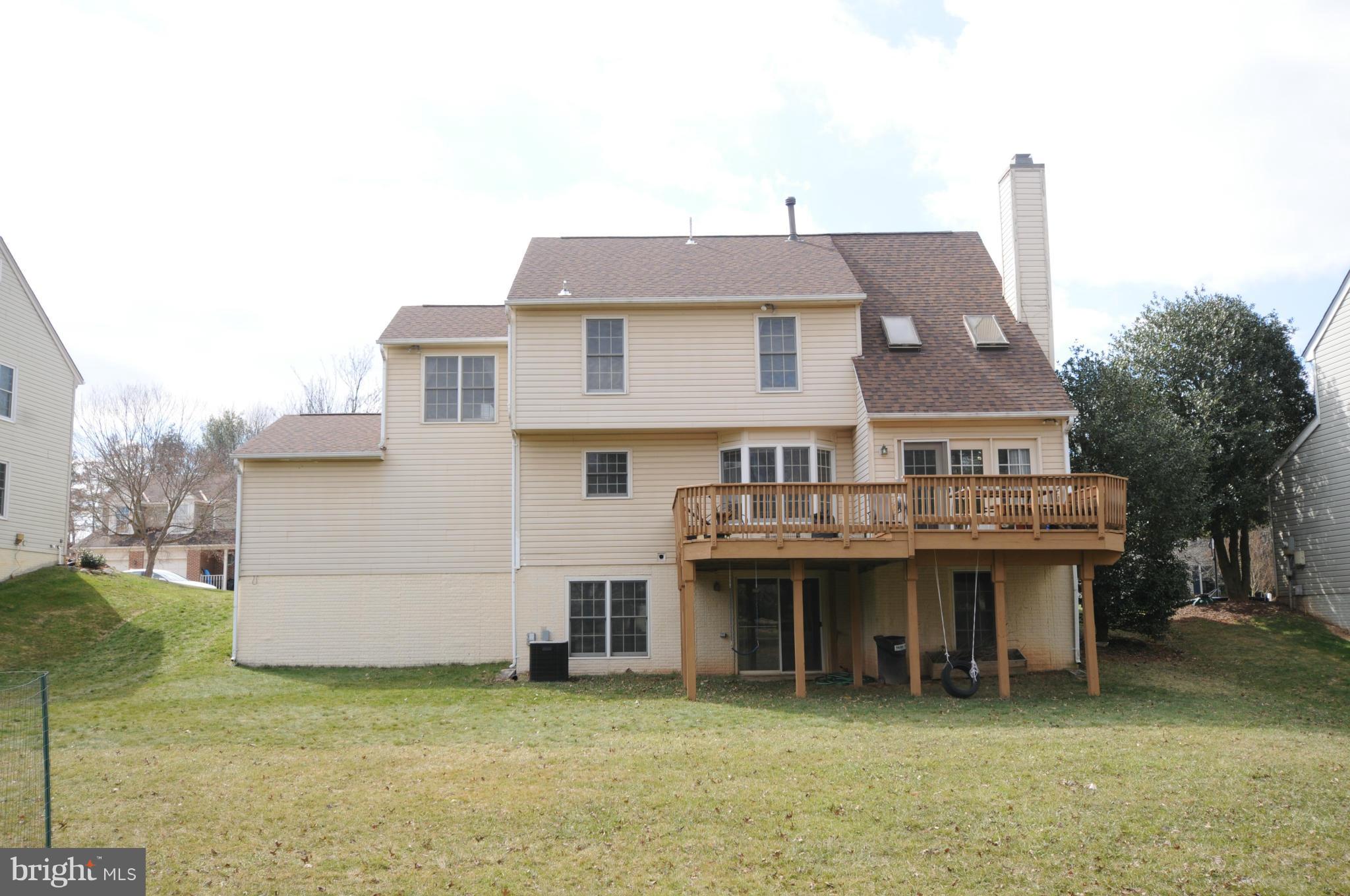 18909 Falling Star Road Germantown, MD 20874 - Photo 24 of 28 Exterior (Rear)