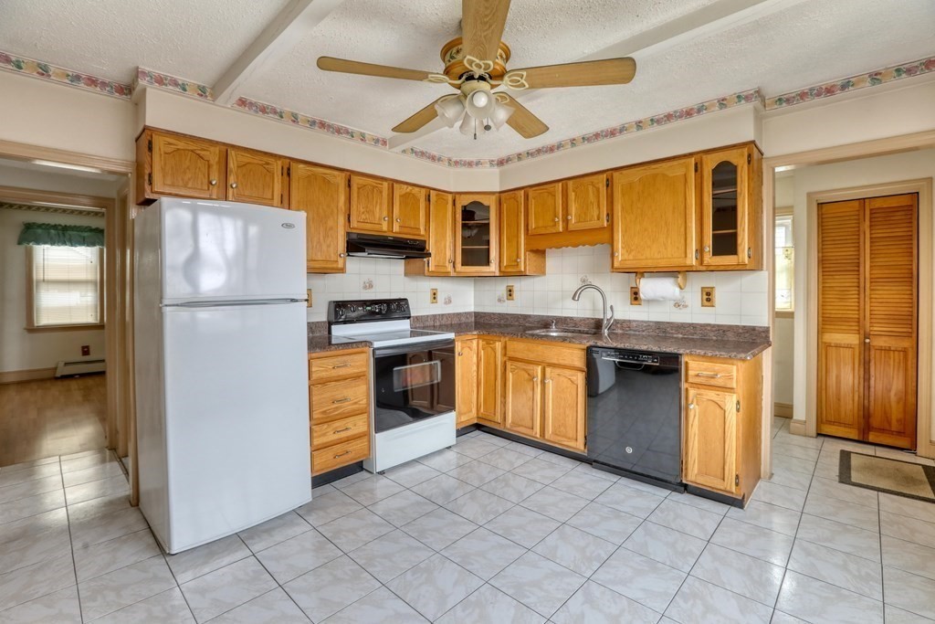 164 Graves Road Revere, MA 02151 - Photo 9 of 22 Gallery Image 9