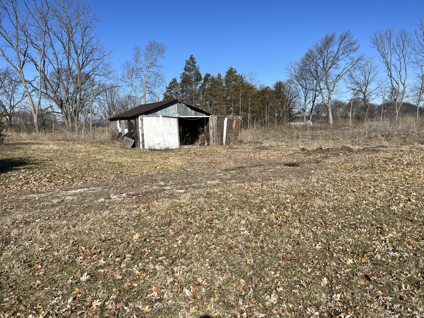 5597 East Boy Scout Road St. Anne, IL 60964 - Photo 23 of 25 a view of a house with a yard