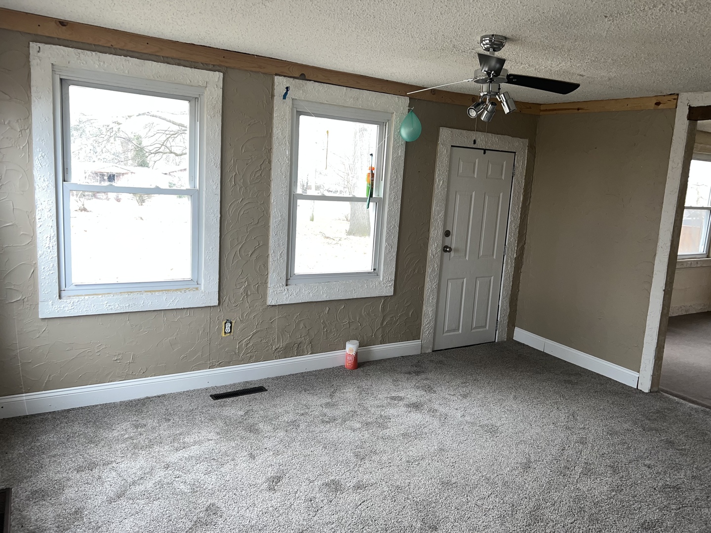 5597 East Boy Scout Road St. Anne, IL 60964 - Photo 7 of 25 a view of an empty room with a window