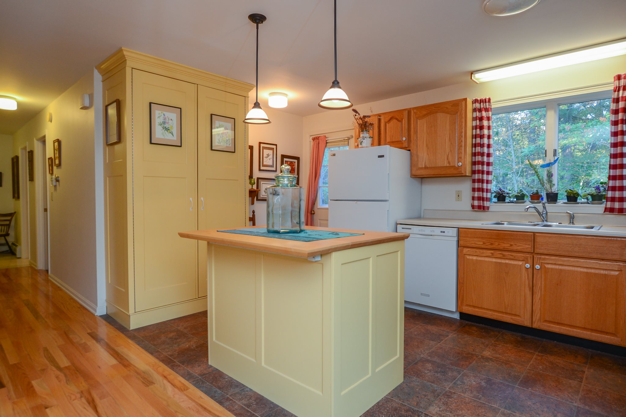116 Province Road Barrington, NH 03825 - Photo 6 of 32