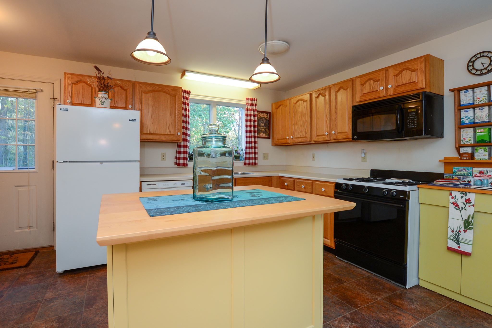 116 Province Road Barrington, NH 03825 - Photo 7 of 32