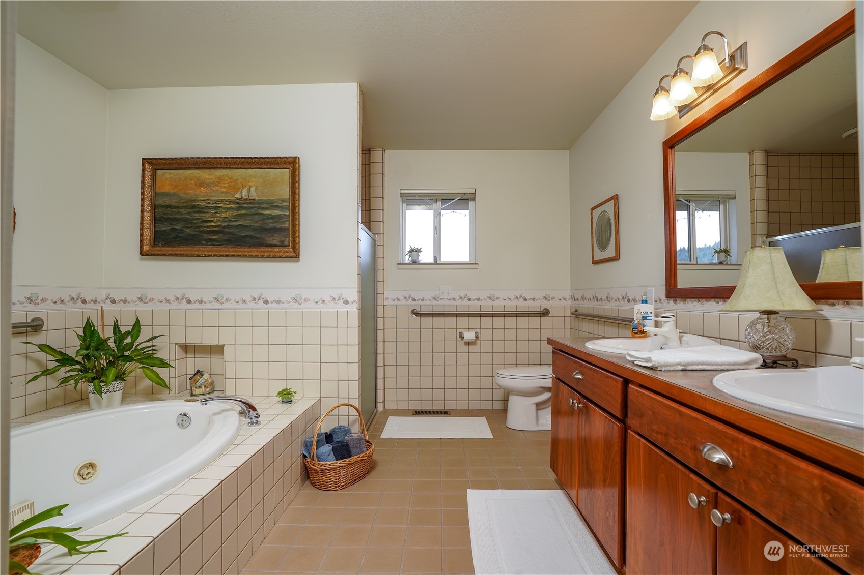 12481 Northeast North Shore Road Belfair, WA 98528 - Photo 13 of 40 Gallery Image 13