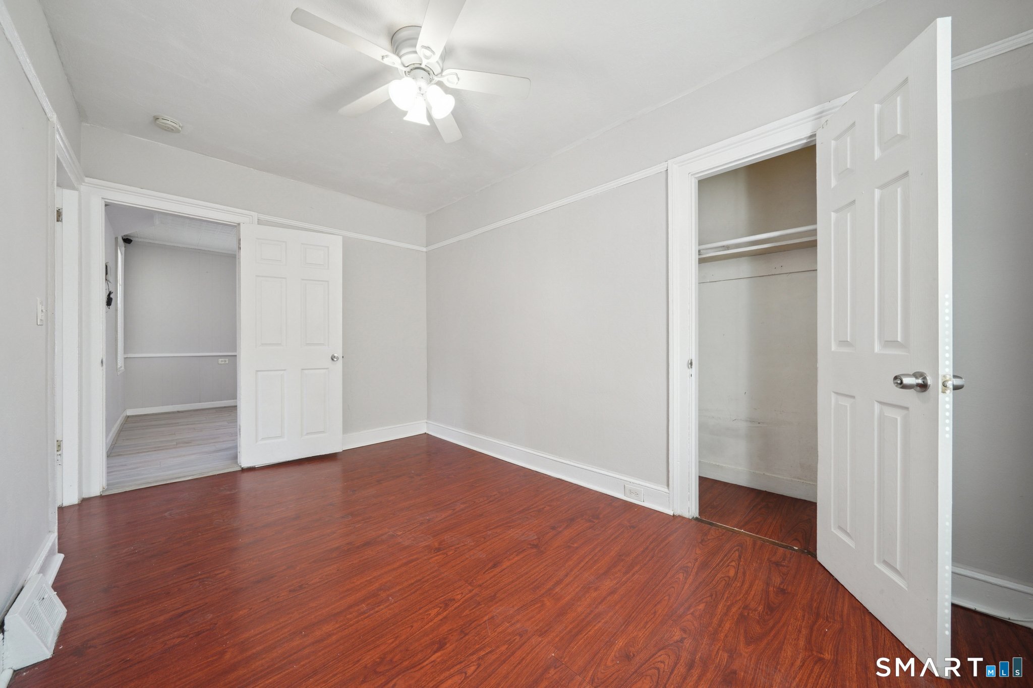 73 Orange Street Bridgeport, CT 06607 - Photo 5 of 33