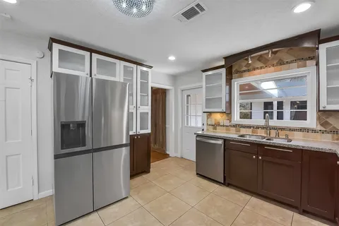 $365,000 | 9623 Val Verde Street, Houston, TX 77063