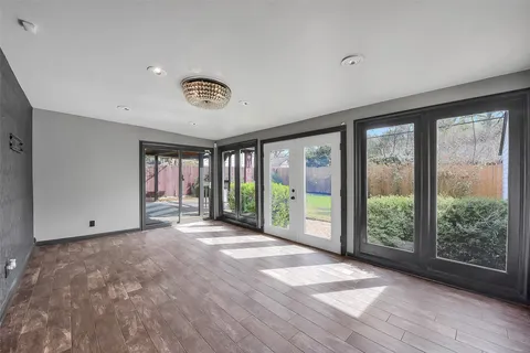 $365,000 | 9623 Val Verde Street, Houston, TX 77063