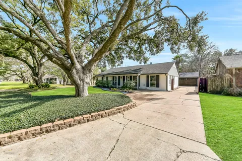 $365,000 | 9623 Val Verde Street, Houston, TX 77063