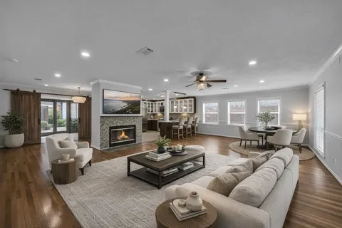 $365,000 | 9623 Val Verde Street, Houston, TX 77063