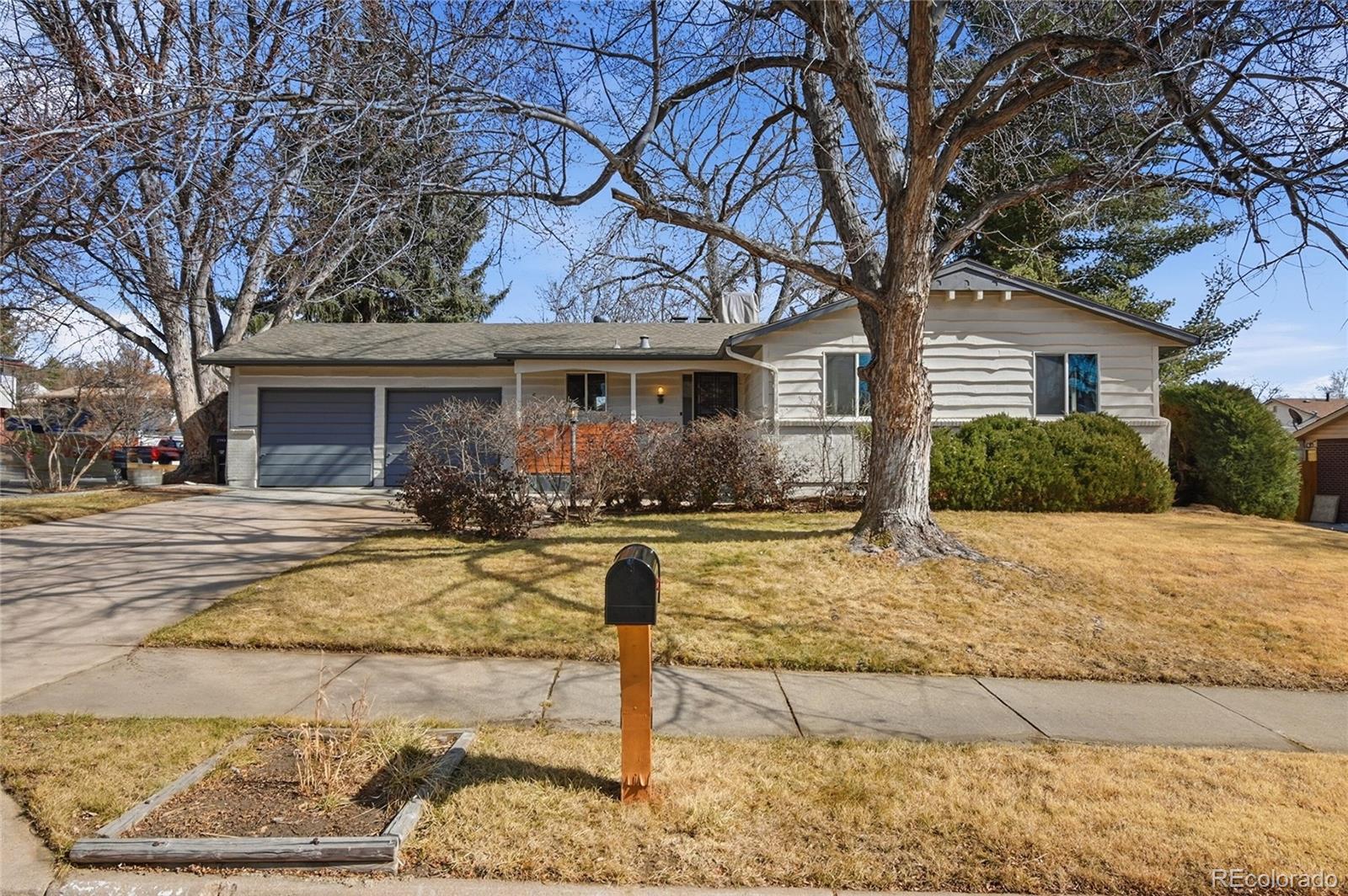 2720 South Reed Street Denver, CO 80227 - Photo 2 of 50 Gallery Image 2
